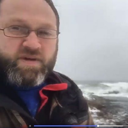 <span class="fl-icon"><a href="#"><i class="fa fa-snowflake-o"></i></a><h3>On Location</h3></span><span class="phrase">The best part of the Kennebunks is the people. Meet some of them and hear their stories.</span>